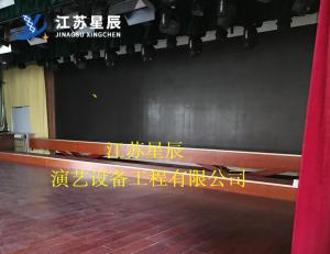 升降合唱臺(tái)